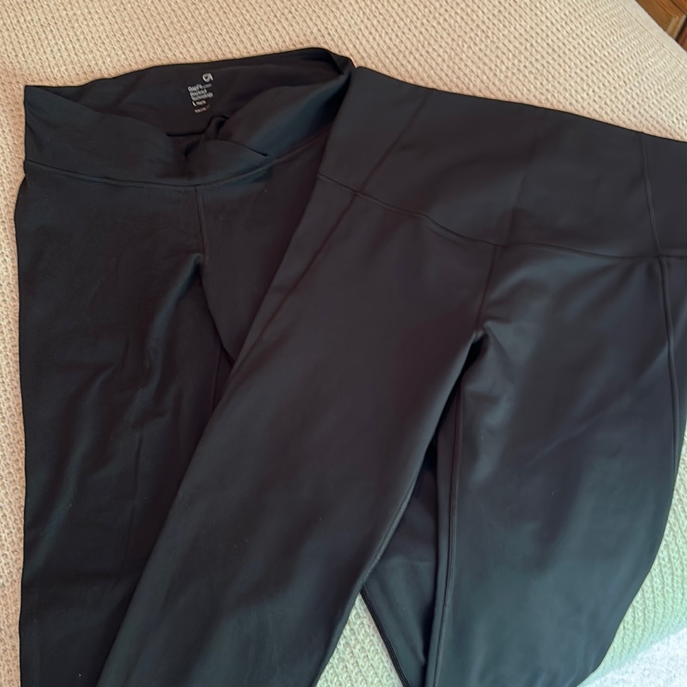 GapFit Maternity Leggings (2 pairs)